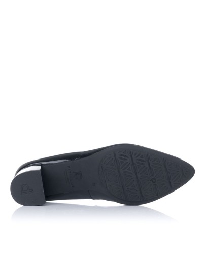 Zapato mocasin con borlas y tacon alto de mujer de la marca Pitillos Fabricados en pieles de primera calidad Forro Microtex s